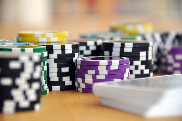 Pokerde Oyun Parası Bulmaca nedir